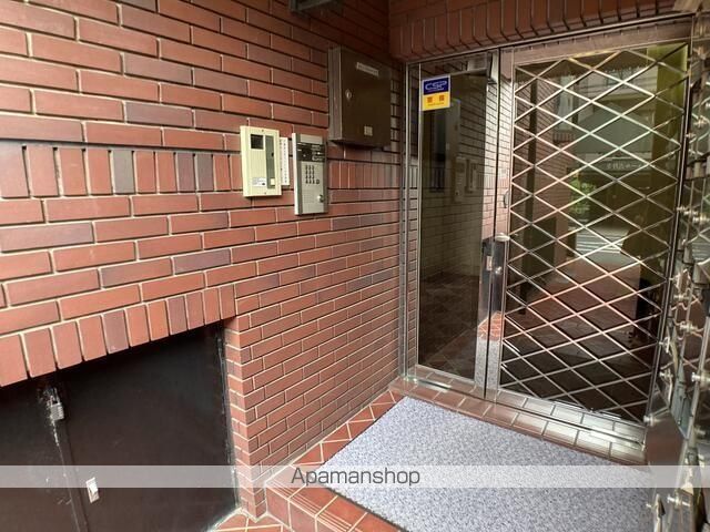 ジョージパーク布袋堂の玄関写真