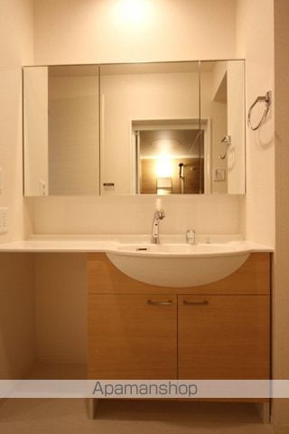 グラン チュイール A棟の内装写真