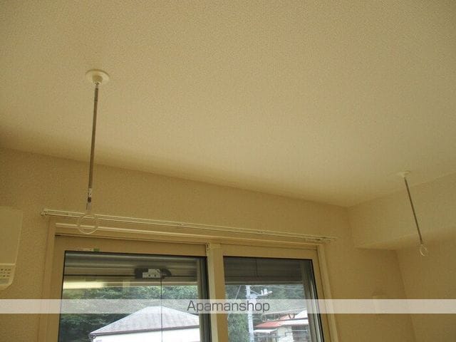 スプリングフォレスト Bの内装写真