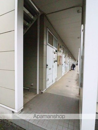 レオパレスルースト[1K/20.28m2]のエントランス