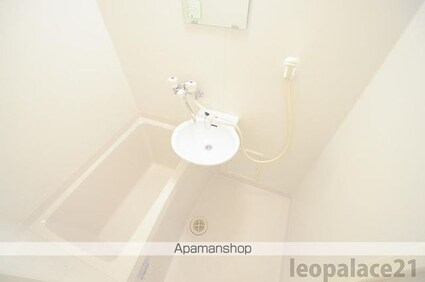 レオパレスプレジュール[1K/23.61m2]のバス