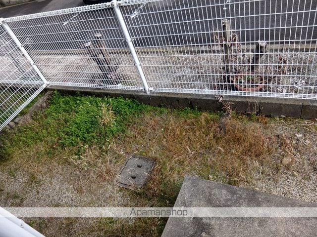 ホワイトハイツミサキIの内装写真