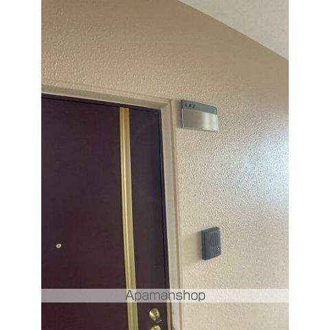 パレスMの玄関写真