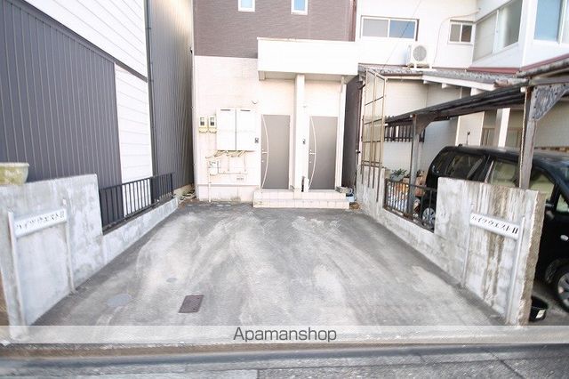 ハイツウエストIIの玄関写真