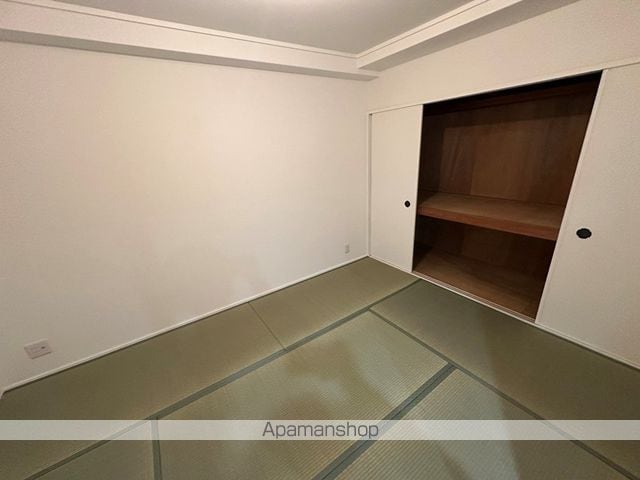 ロイヤル西宮の内装写真