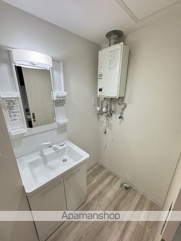 メニーズコート南郷13STの内装写真