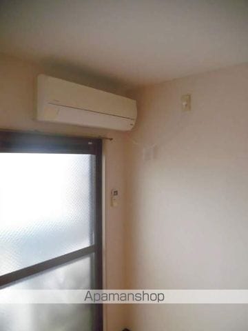 フォースアベニューの内装写真