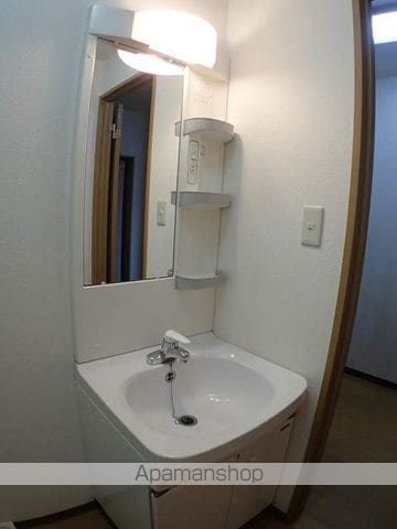 ロイヤルパレス上所の内装写真