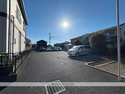 レオパレスオアシス[1K/19.87m2]の駐車場1