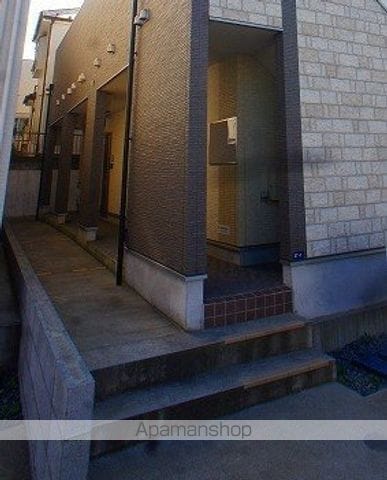 ハーモニーテラス白楽の玄関写真