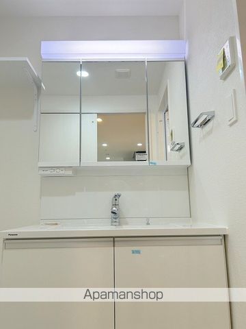 SPRANDID上本町WESTIの内装写真