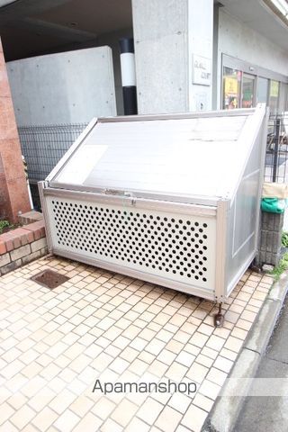 プテイソールの内装写真