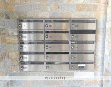 ラビュール三軒茶屋[1DK/40.91m2]の共用部1