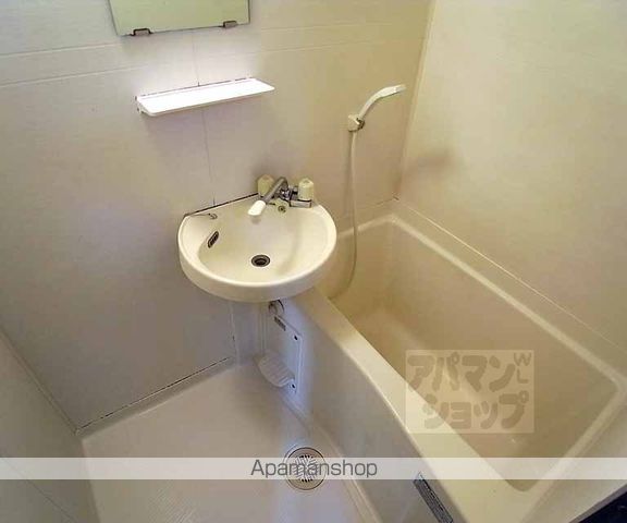アブレスト四条大宮の内装写真