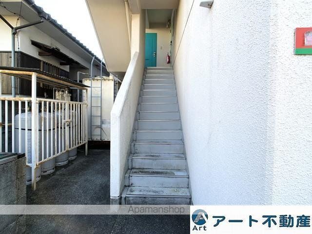 カメリアハイツの玄関写真
