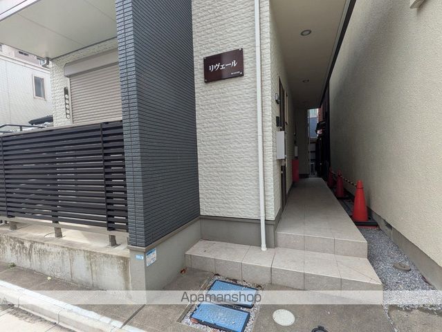リヴェールの玄関写真