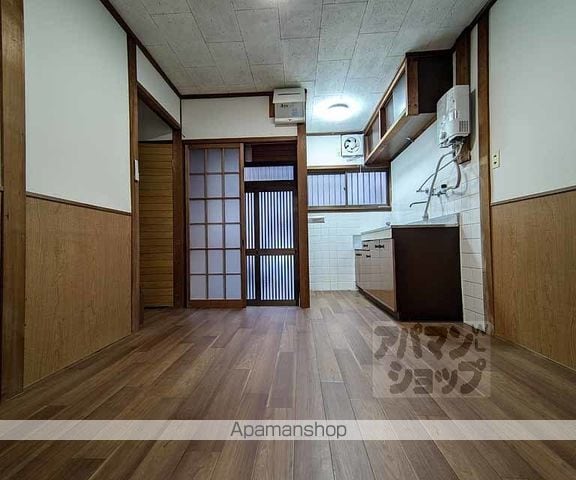 阪急電鉄嵐山線 松尾大社駅 徒歩10分 2階建 築67年の内装写真