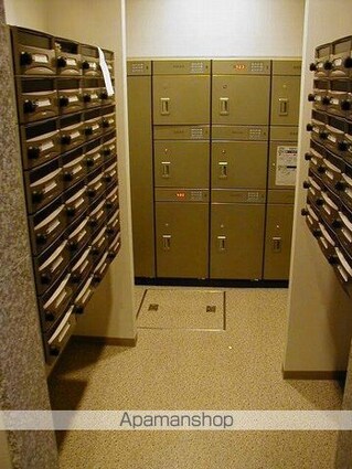 ヴィルラフィーネ東新宿[1R/25.76m2]のその他設備