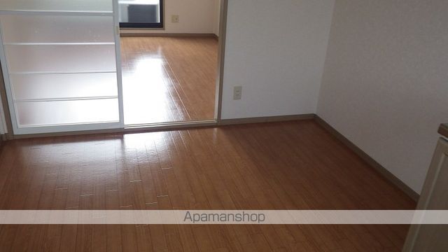 レイクサイド黄葉の内装写真