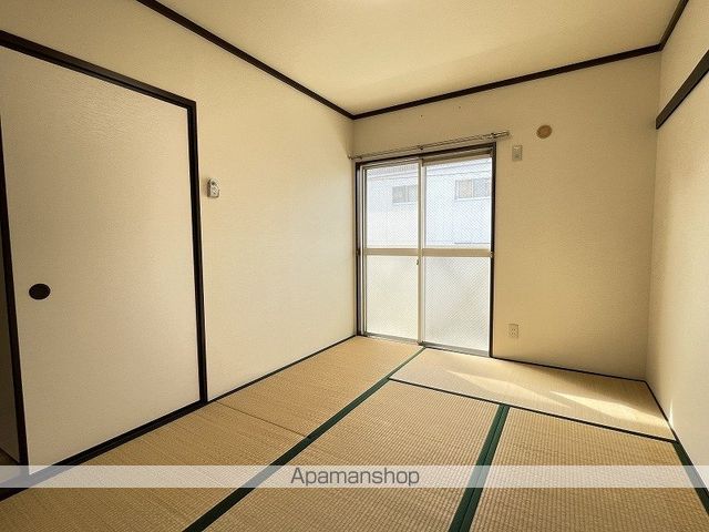リバティー新晃 B棟の内装写真