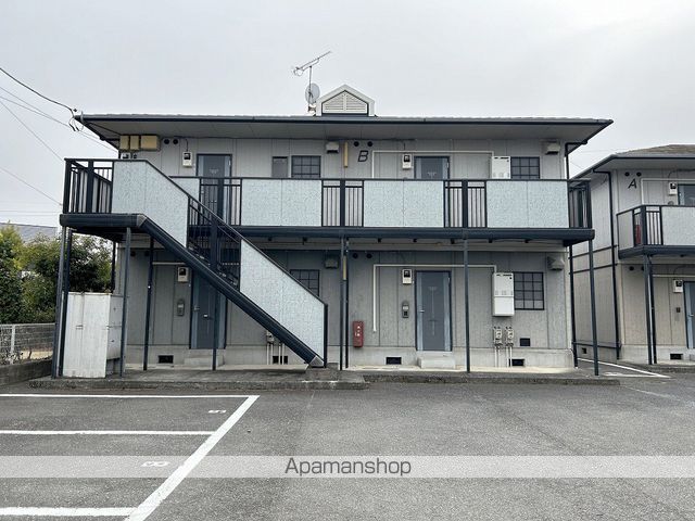 ガーデン中居の外観写真