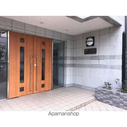 スカイコートヌーベル新宿落合[1K/20.09m2]のエントランス2