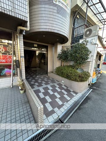 レスターテIIの玄関写真