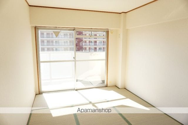 丸信リバーサイドコーポ2棟の内装写真