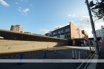 ミュプレ代々木上原[1LDK/33.05m2]の周辺6