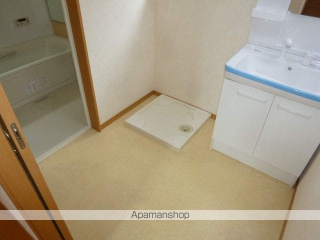 一宮市 2階建 築23年の内装写真
