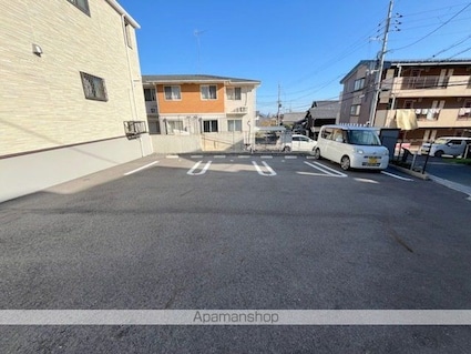 グランアンジュ[1LDK/50.13m2]の駐車場3