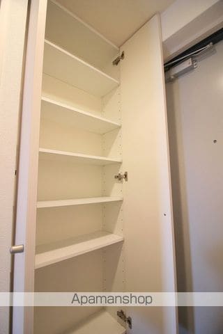 フォレシティ肥後橋の内装写真