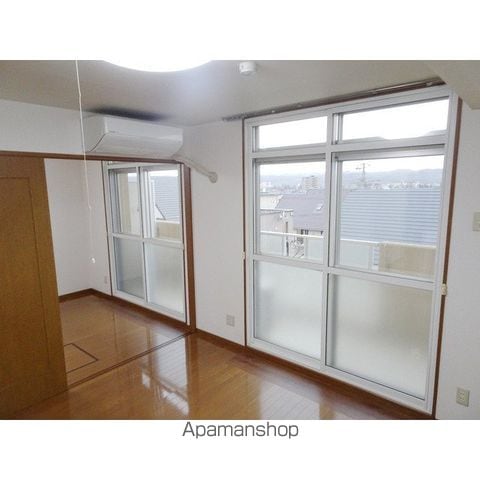 フェイマスKITAMI 3番館の内装写真