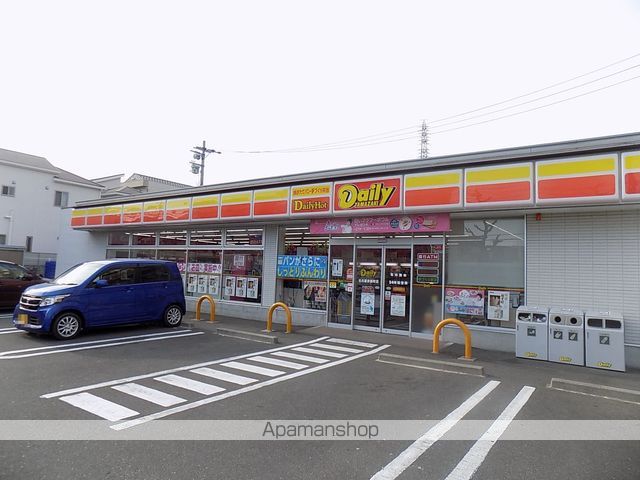 メゾンヤスフクの周辺写真
