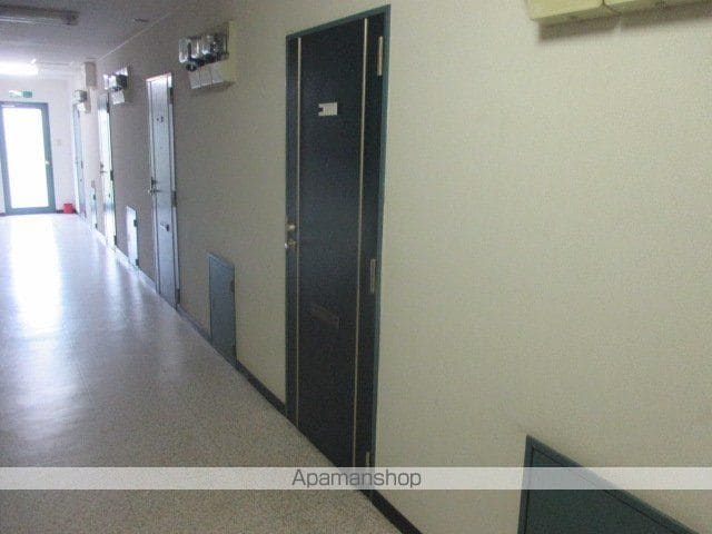 小牧市 3階建 築28年のその他写真