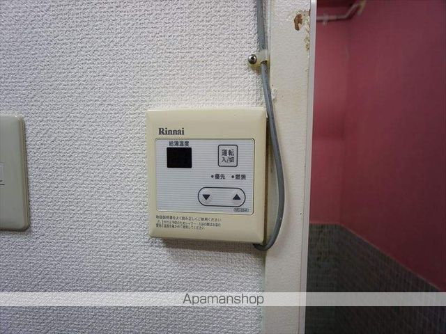 コスモスビルの内装写真