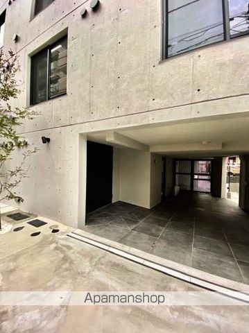 ラクラス中野弥生町の外観写真