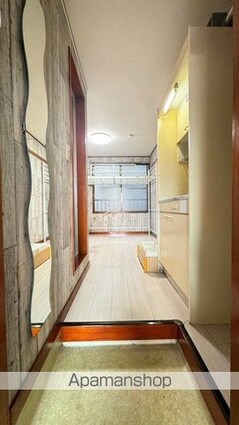 メゾンわかば[1R/12.5m2]の玄関