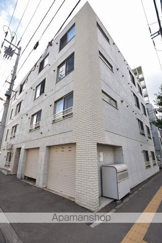 A BONDの外観写真