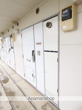 レオパレスさち[1K/22.35m2]のエントランス