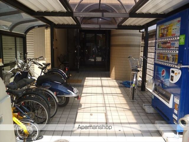 和歌山県和歌山市新通６丁目[1K/22.32m2]の共用部1