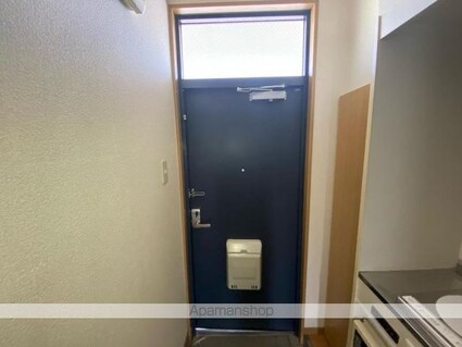 フィール１番館[1K/21.12m2]の玄関