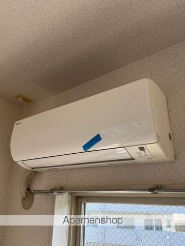 プレアール新外の内装写真