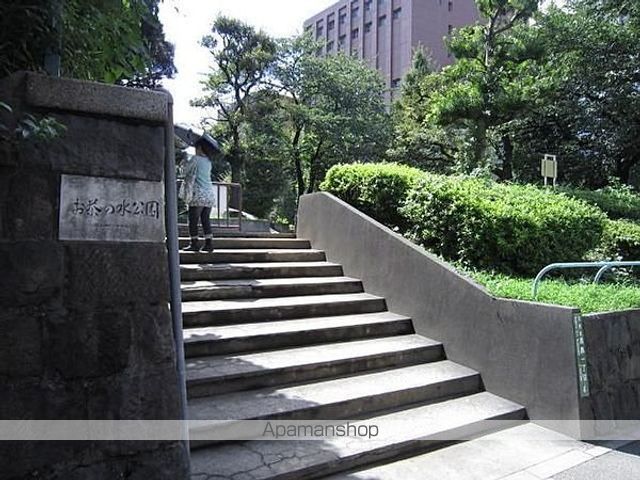 ソフィアお茶の水の周辺写真