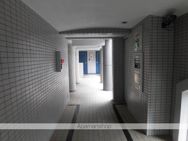 スカイフィールド国立[1LDK/46.91m2]のエントランス1