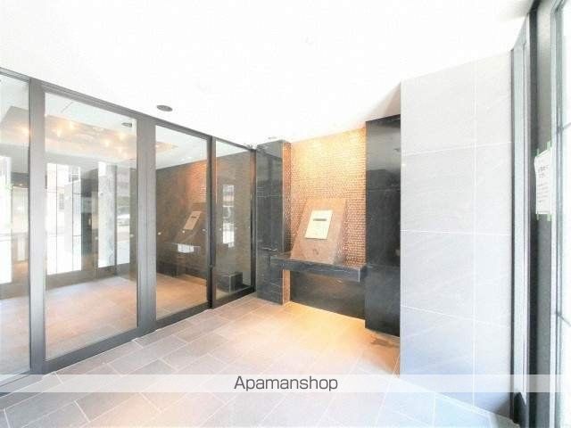 プレサンス松屋町VERDESの玄関写真