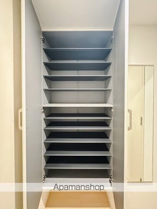 スカイコートリュクス品川大崎[1LDK/30.7m2]の内装5