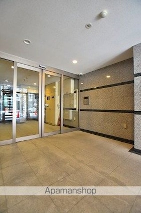 Ｊ３コート[1K/25.6m2]のエントランス2