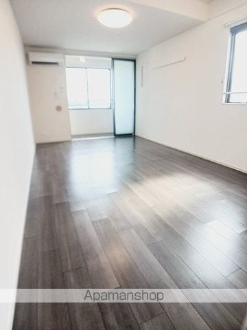 Cassinの内装写真