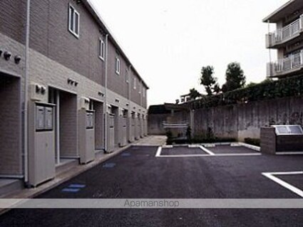 レオパレスプラティーク昭島[1K/23.61m2]の共用部